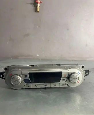 Ford Focus Climate control unit 7M5T18C612CC 0259A W1JA58769