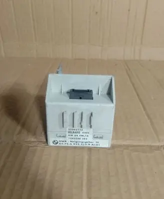 BMW 3 E46 Yaw turn rate sensor 6923215 657569232159 55892110