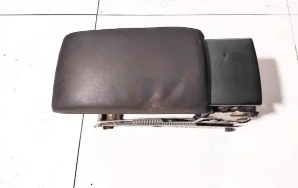 Skoda Superb B5 (3U) Armrest 3u0863319b