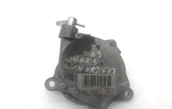 Toyota Yaris Vacuum pump