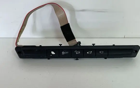 Traction control (ASR) switch
