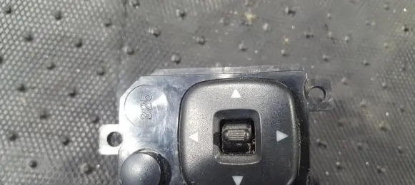Mazda Xedos 6 Wing mirror switch