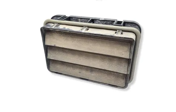 BMW X6 E71 Quarter panel pressure vent 9122453 64229122453