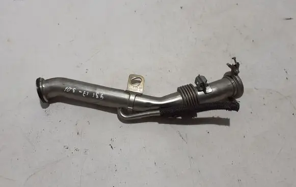 BMW 5 G30 G31 G38 EGR valve line/pipe/hose 8574821