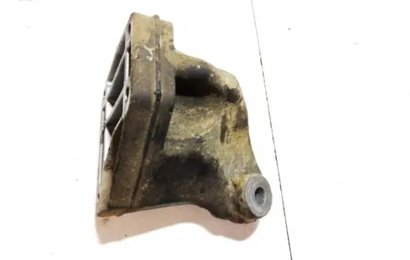 Mercedes-Benz ML W164 Engine mounting bracket a6422230704