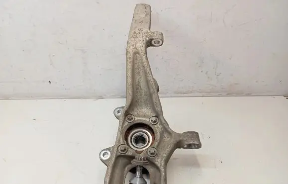 Mercedes-Benz GLE (W166 - C292) Front wheel hub A16609