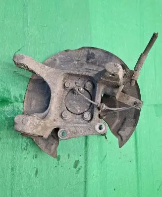 Ford Mondeo MK V Rear wheel hub spindle/knuckle 894990601