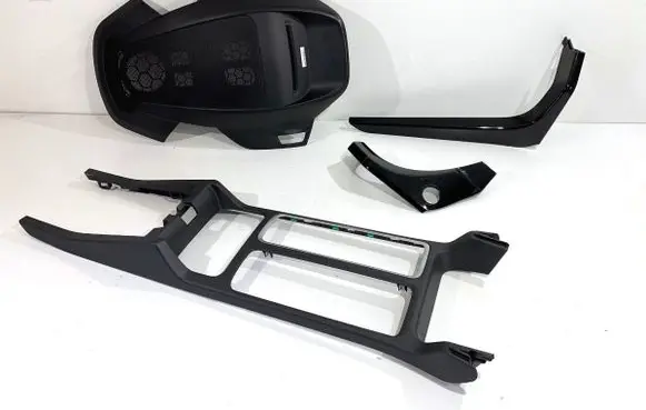 Ford Escape III Dashboard trim 