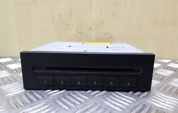 CD/DVD changer