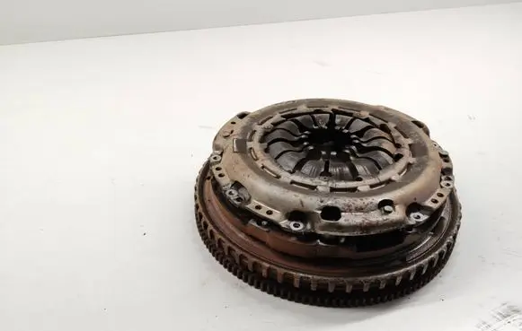 Nissan Qashqai Clutch set kit 123104345r
