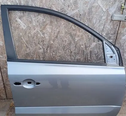 Renault Koleos I Front door