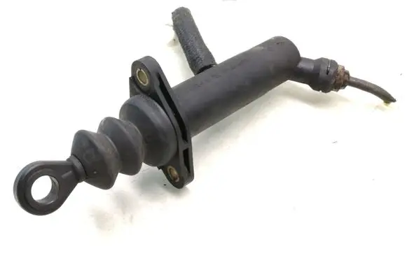 BMW 5 E39 Clutch slave cylinder 1161702 21521161702