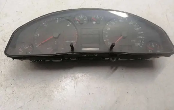 Audi A6 S6 C5 4B Speedometer (instrument cluster) 4B0919860M