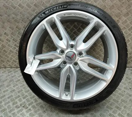 Chevrolet Corvette C7 R20 alloy rim 20986480