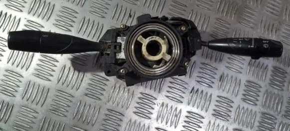 Mazda 323 Wiper turn signal indicator stalk/switch TR9304 1751109