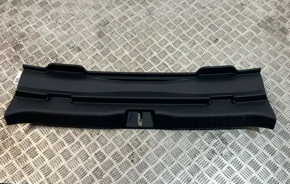 Toyota Yaris Cross Other trunk/boot trim element 583870D290