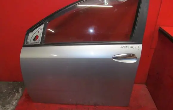 Fiat Croma Front door CROMAIIDRZWILP