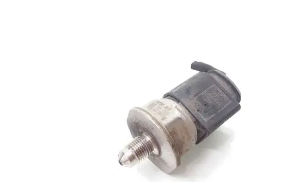 Fuel pressure sensor