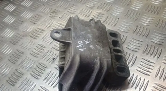 Volkswagen Golf IV Engine mount bracket 1J0199555