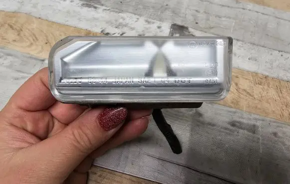 Lexus IS 220D-250-350 Number plate light A045053 5344