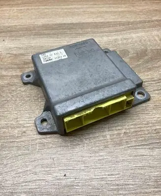 Mazda MPV Airbag control unit/module LD6457K30B 3326948