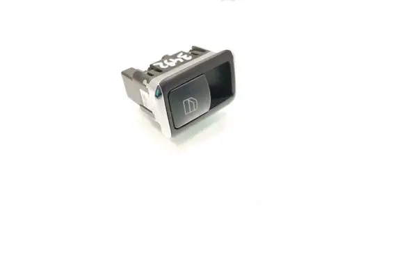 Mercedes-Benz C W204 Electric window control switch A2048700451