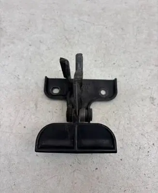 Mercedes-Benz CLS C219 Engine bonnet/hood lock/catch A2098800164