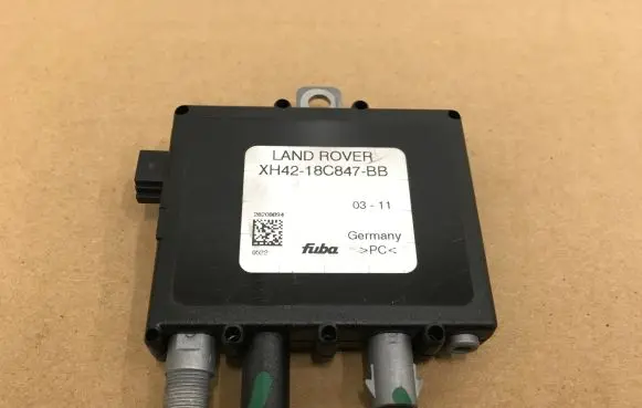 Land Rover Range Rover L322 Aerial antenna filter XH4218C847BB