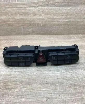 Mercedes-Benz C W203 Hazard light switch 2038219058