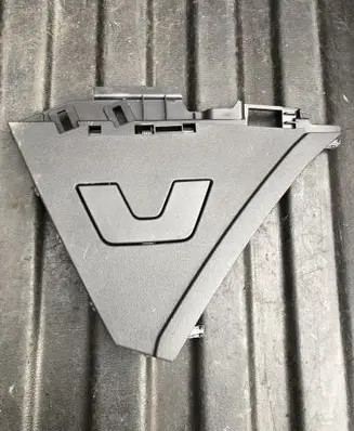 Land Rover Discovery 5 Centre console side trim front HY323962A