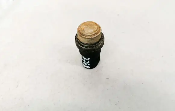 Audi A6 S6 C5 4B Air conditioning (A/C) pressure sensor 8D0959481
