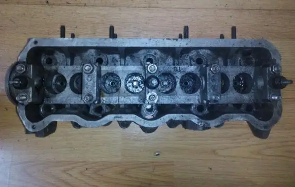 Volkswagen Sharan Engine head 028103373
