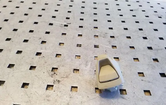 Volvo S80 Sun visor clip/hook/bracket 