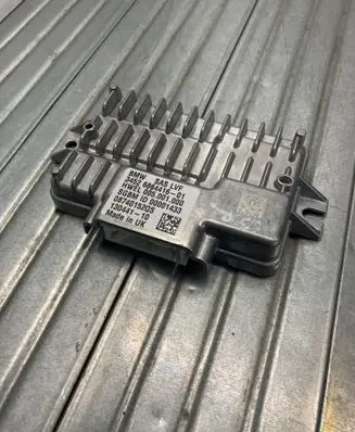 BMW i3 Power steering control unit/module 6864416 9505275