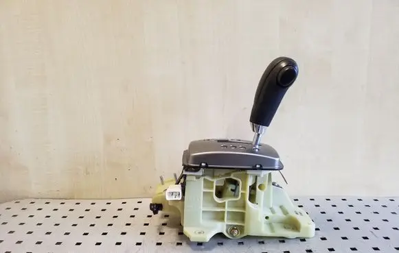 KIA Sorento Gear shifter/selector DWA2F1111