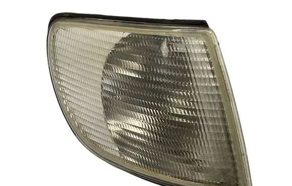 Audi A6 S6 C4 4A Front indicator light 084411512RF