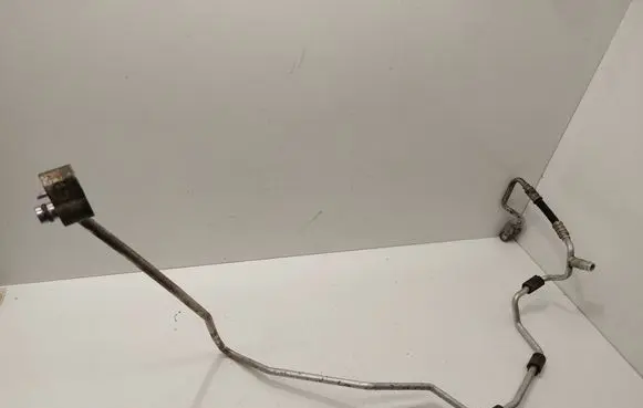 Air conditioning (A/C) pipe/hose
