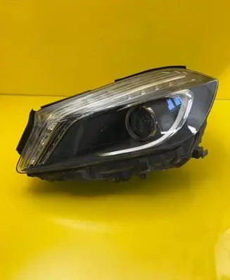 Mercedes-Benz A W176 Headlight/headlamp A1768201161