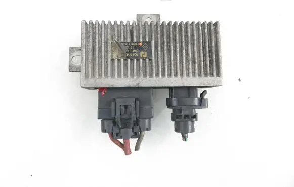 Renault Clio II Glow plug pre-heat relay 7700111525