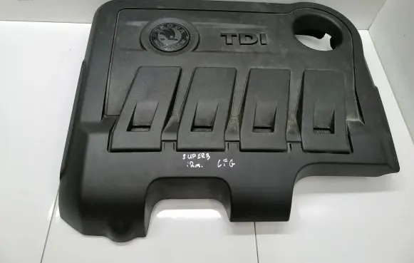Skoda Superb B6 (3T) Engine cover (trim) 03L103925A