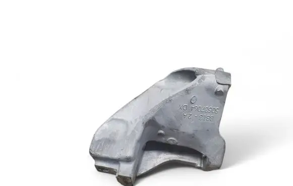 Alfa Romeo Stelvio Engine mounting bracket 50537064