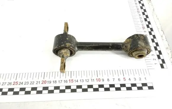 Volvo S40, V40 Rear control arm 4950200300