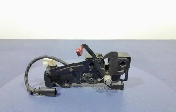 Porsche Cayman 981 Engine bonnet/hood lock/catch 9P1823501