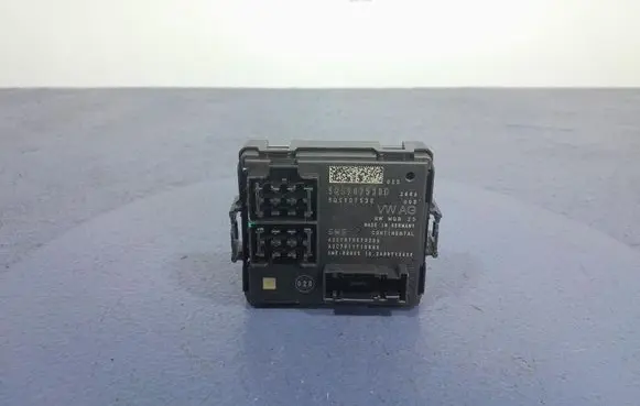 Skoda Octavia 985 Gateway control module 5QS907530D