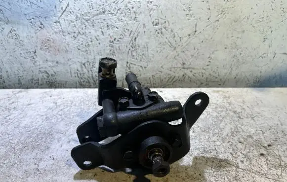 Nissan Terrano Power steering pump 7F700 97164061