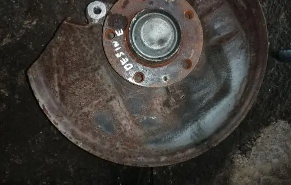 Peugeot 407 Rear wheel hub