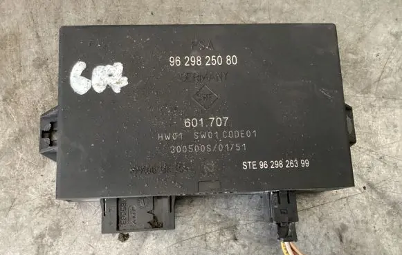 Peugeot 607 Parking PDC control unit/module 9629825080 9629826399 SW01C0DE01