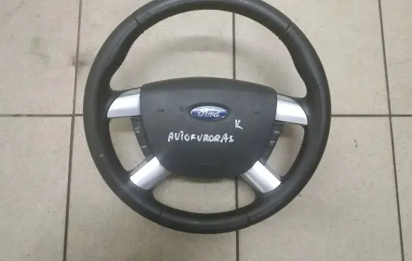Ford Kuga I Steering wheel