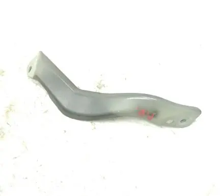 Chevrolet Camaro Fender mounting bracket 23438029
