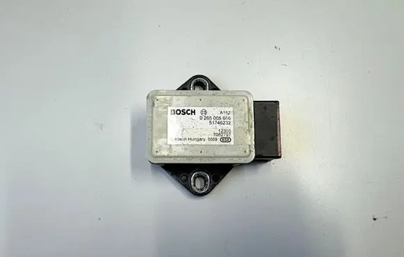 Maserati GranTurismo ESP acceleration yaw rate sensor 51746232 7052797 0265005616